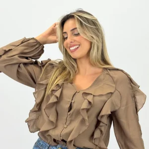 Blusa com folhos camel